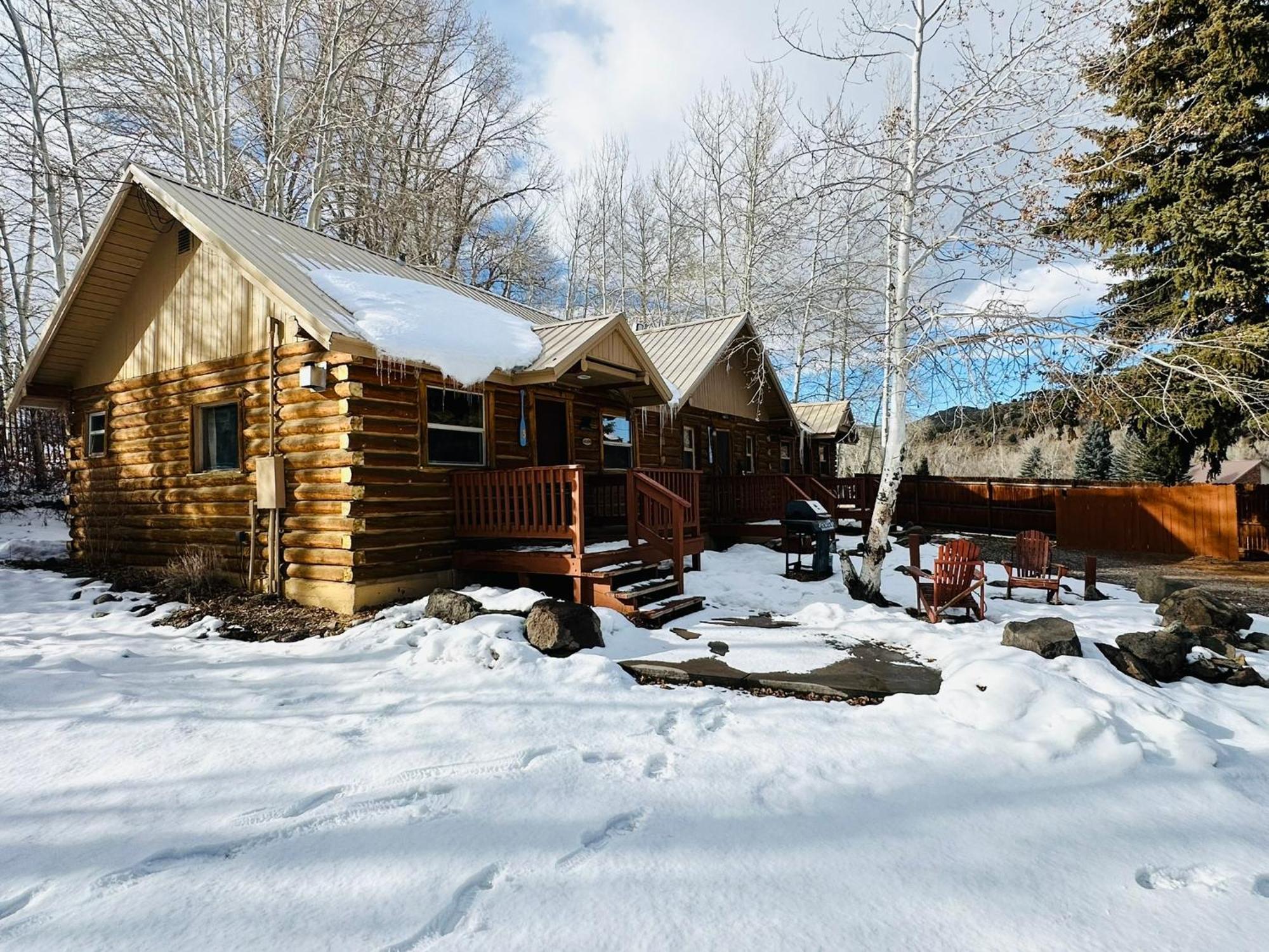 Ute Bluff Lodge, Cabins And Rv Park เซาธ์ฟอร์ค ภายนอก รูปภาพ